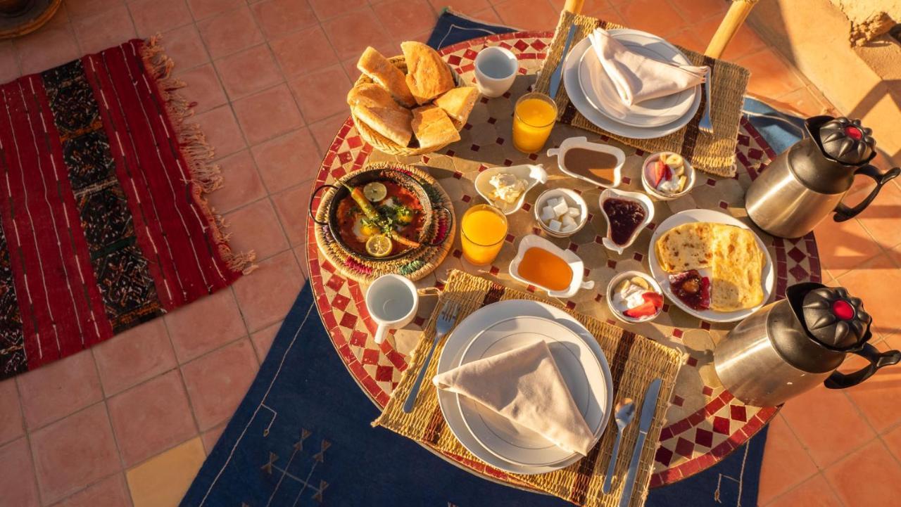 Dar Essalama Dades Akhendachou n'Ait Ouffi Exteriör bild